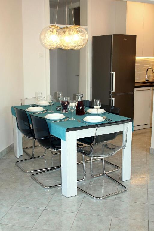 Kuchnia lub aneks kuchenny w obiekcie Sunwell apartments - Novalja, Gajac, Zrće