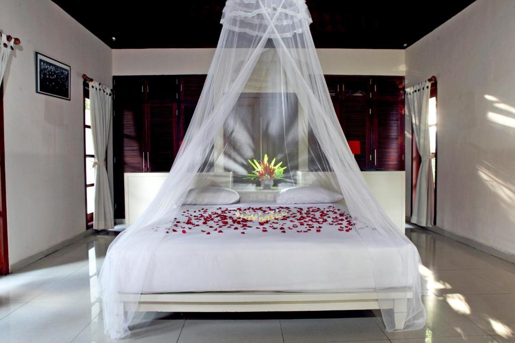 Natah Bale Villas - 4