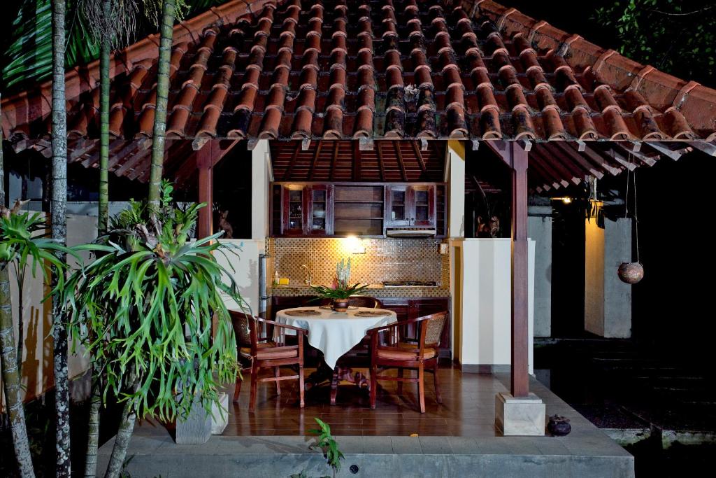 Natah Bale Villas - 13