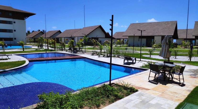  Flat Térreo Frente Piscina