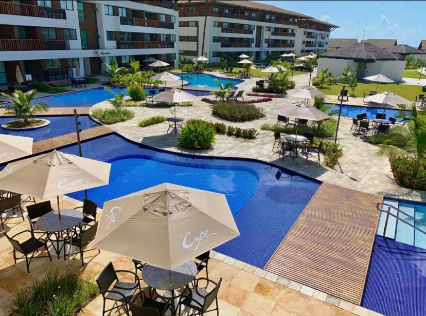  Flat Térreo Frente Piscina