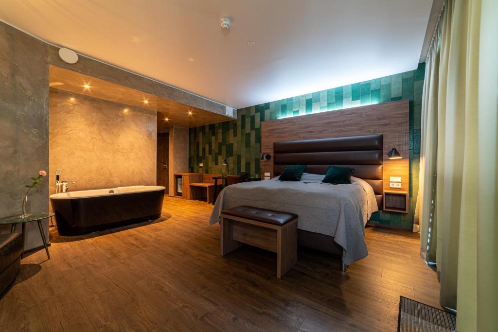 Hotel Kriunes - Resim 19