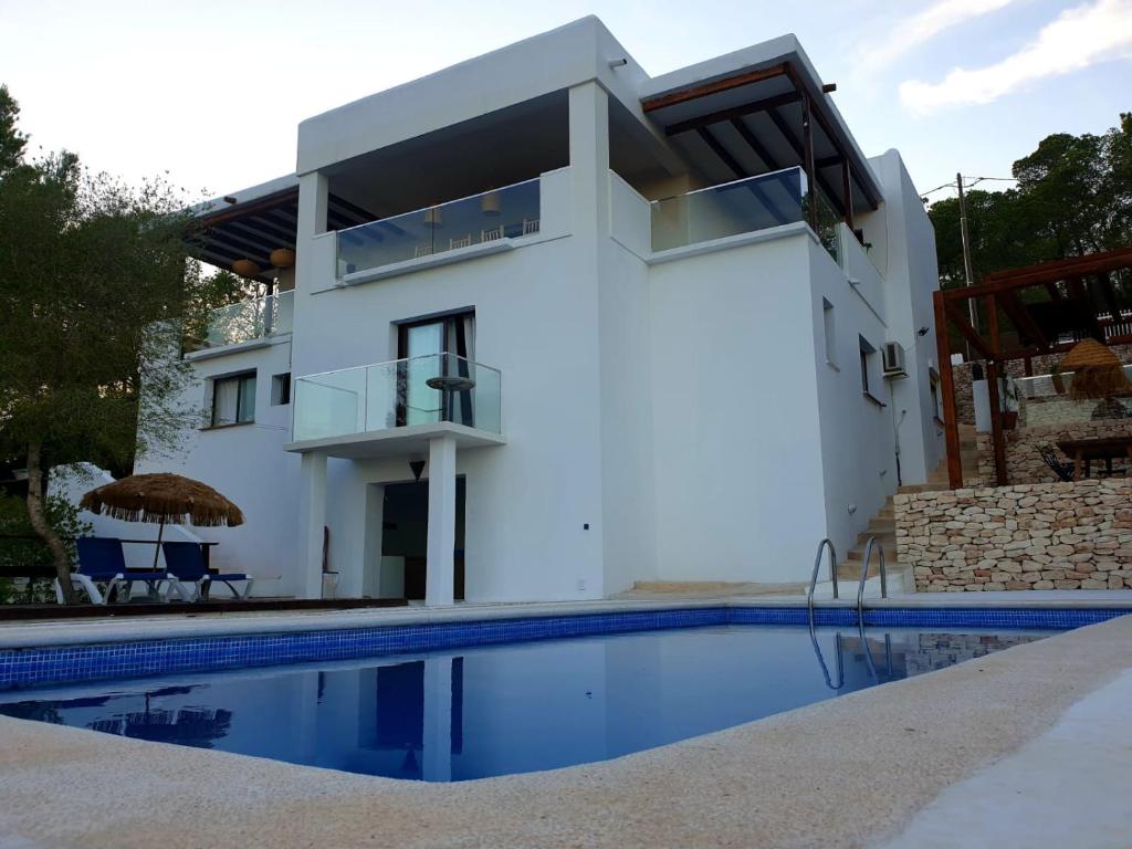 NWT Villa sa Capella