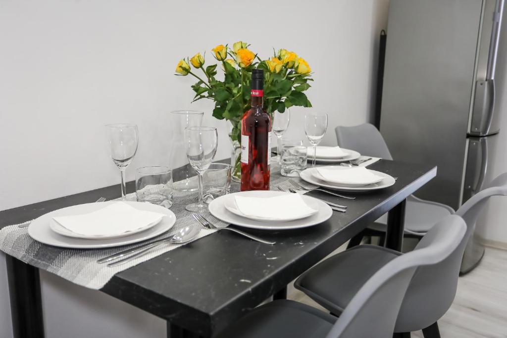 Cracow by Night Apartments - 5