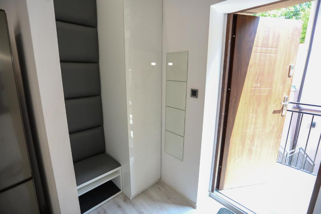 Cracow by Night Apartments - 7