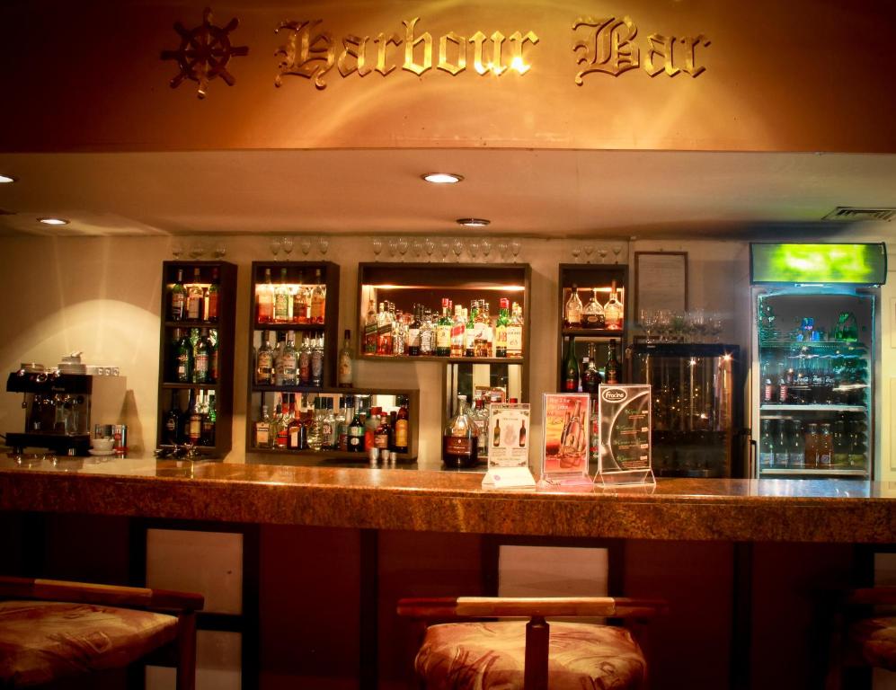 Lounge nebo bar v ubytování Grand Oriental Hotel