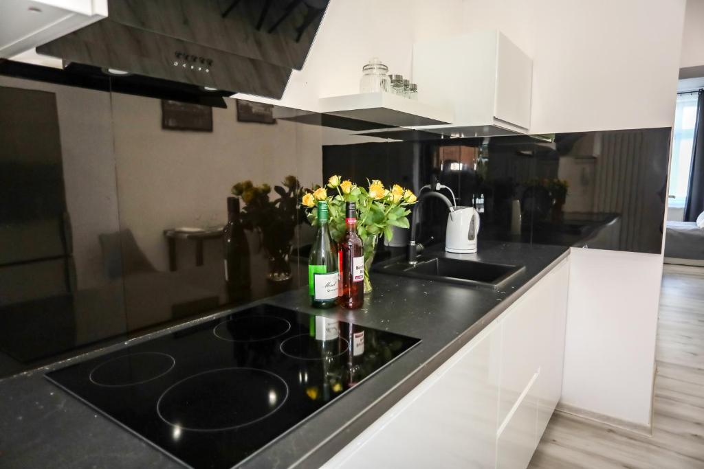 Cracow by Night Apartments - 9