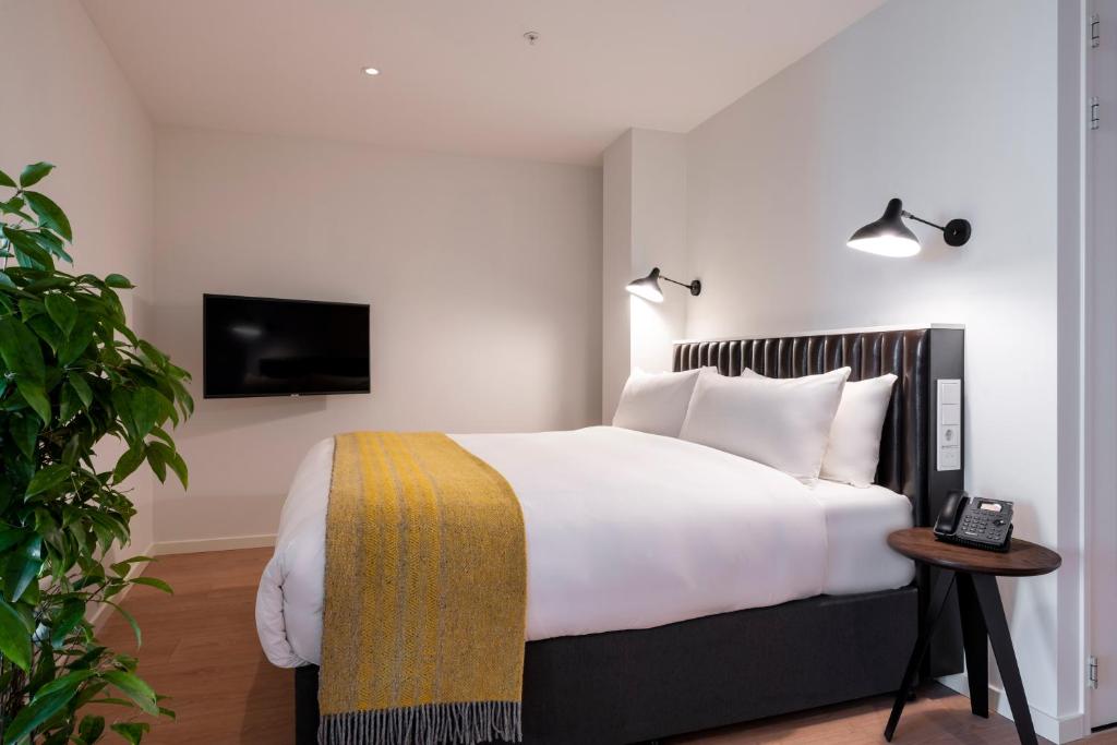 PREMIER SUITES Amsterdam - Resim 18