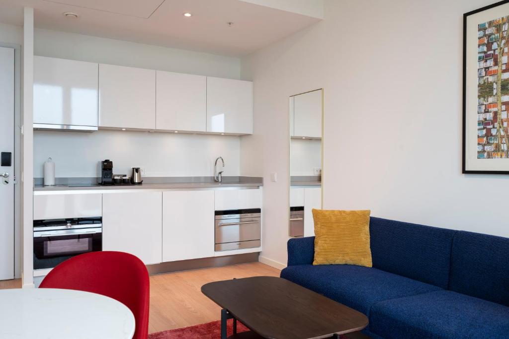 PREMIER SUITES Amsterdam - Resim 37