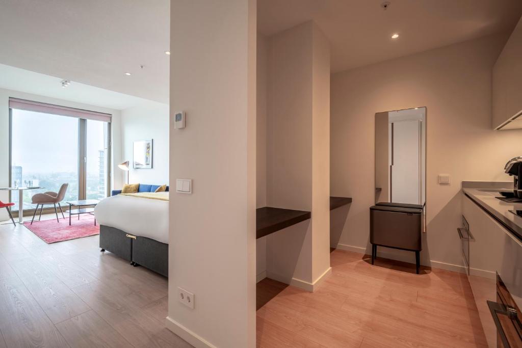 PREMIER SUITES Amsterdam - Resim 40