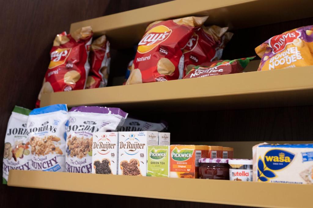 PREMIER SUITES Amsterdam - Resim 43