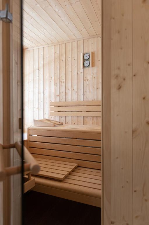Appartement A Travers Champs avec Sauna et Parking – photo 34