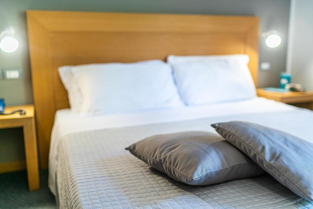 Hotel Martini - Classic Double Room With Balcony