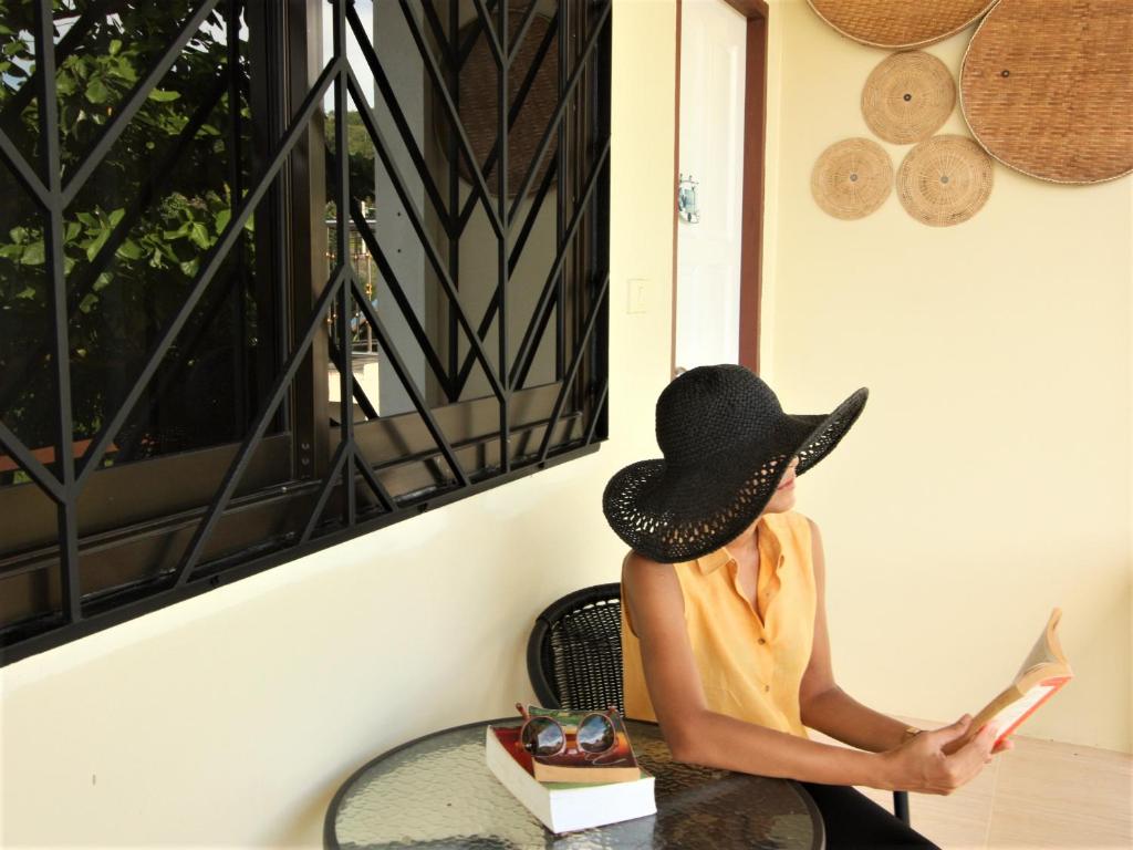 Sun & Sea Nai Yang Phuket - 4