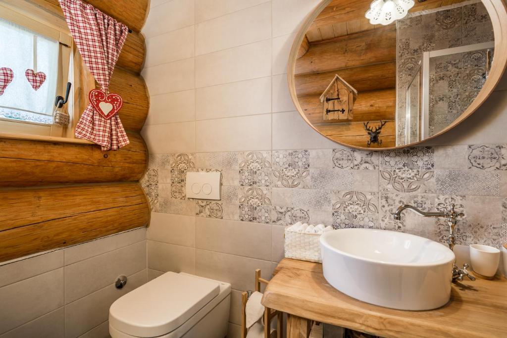 Koupelna v ubytování KRALJICA ŠUME - Divjake Log Home