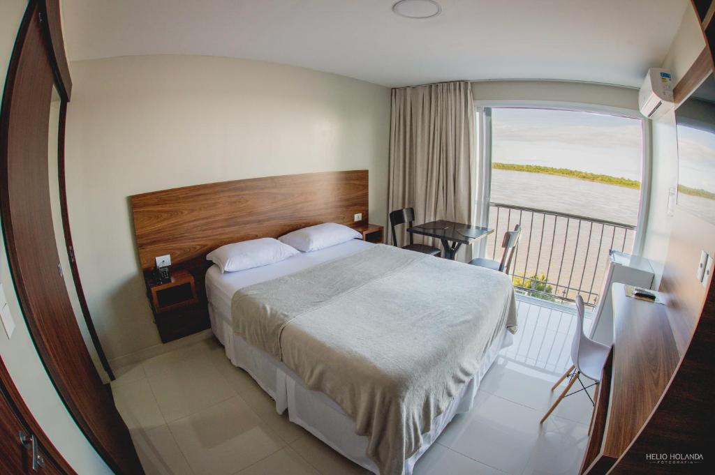  Hotel Orla do Rio Branco