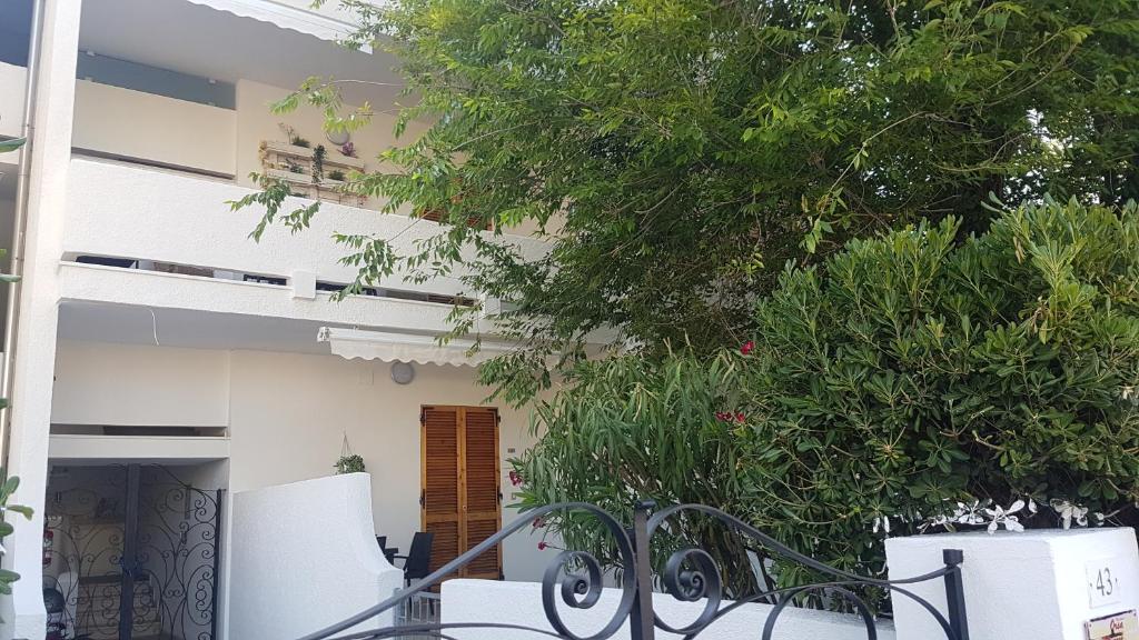 Budova, kde se aparthotel nachází
