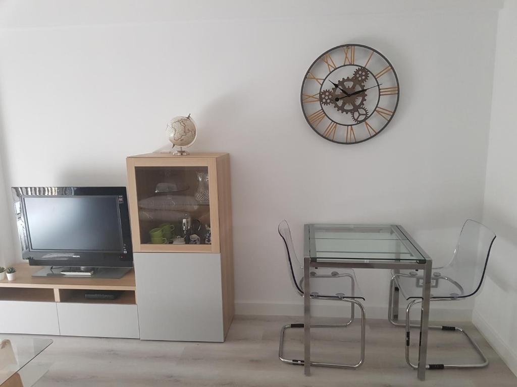 Ordoño II Suites con Aire Acondicionado y Wifi - 1