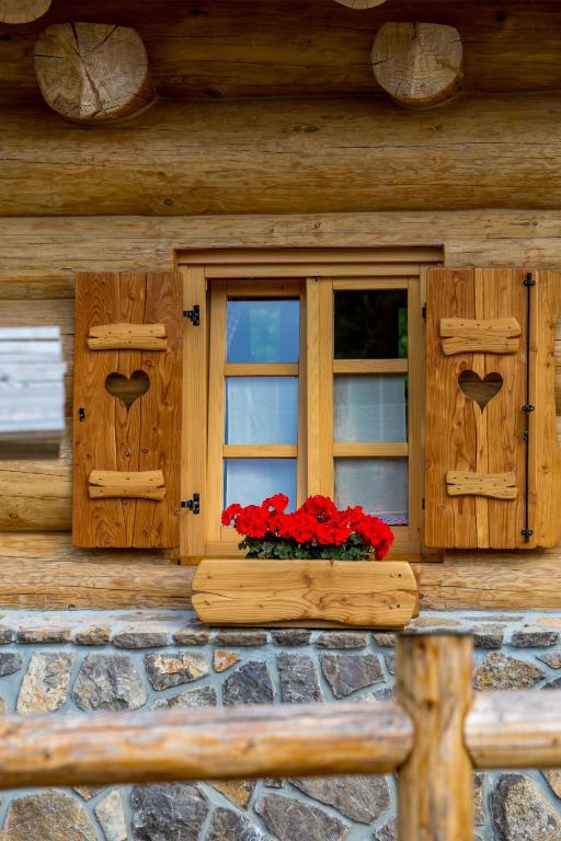 Fotografie z fotogalerie ubytování KRALJICA ŠUME - Divjake Log Home v destinaci Hlevci