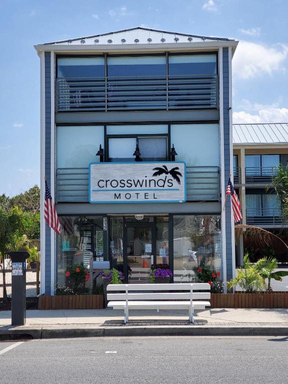 Crosswinds Motel - Housity