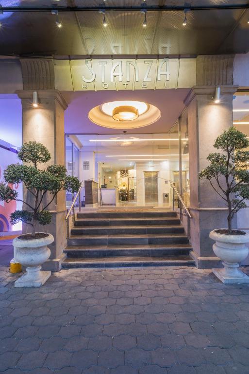 Stanza Hotel