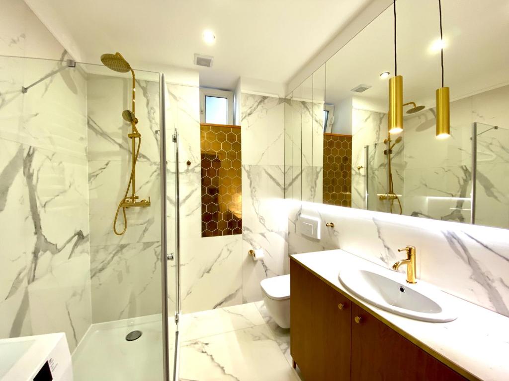 FAUST Apartments in the Heart of KAZIMIERZ by MINT APARTMENT - Two-Bedroom Apartment With City View