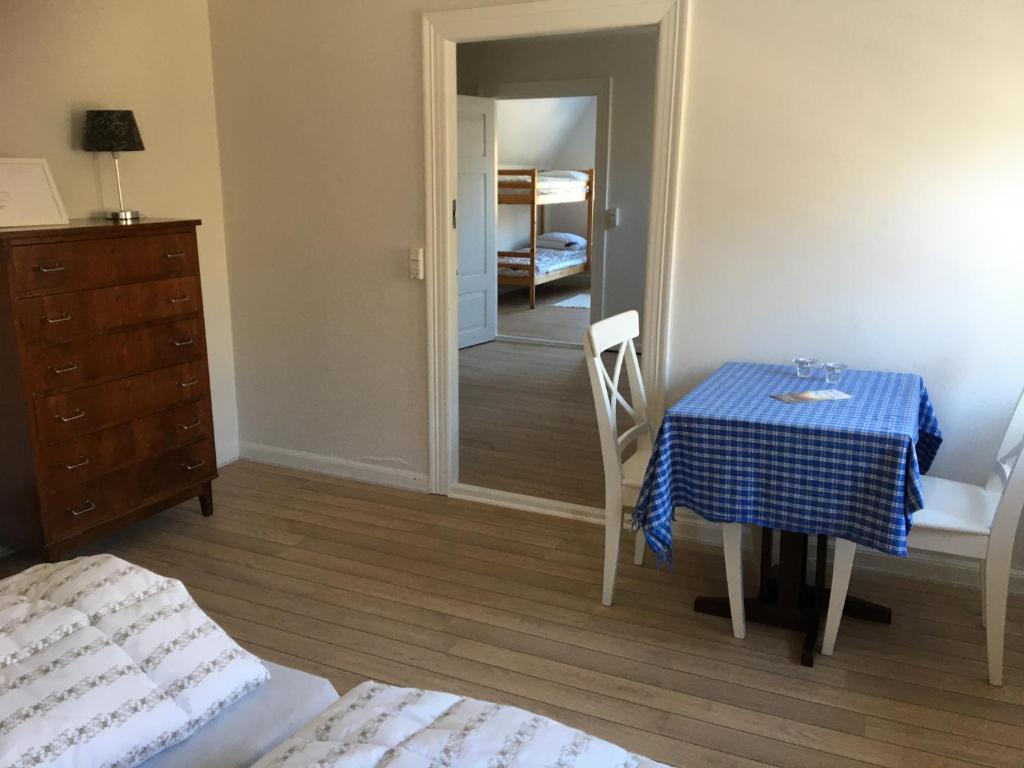 Postel nebo postele na pokoji v ubytování Korinth Kro Hostel