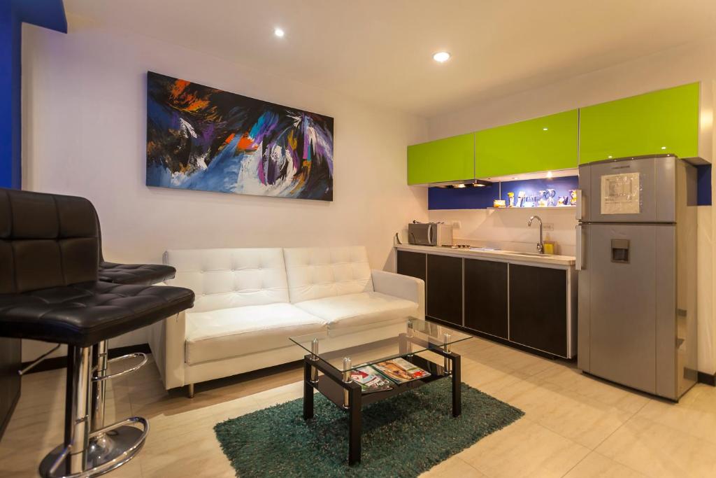 Kuchyň nebo kuchyňský kout v ubytování Aqua Granada Hotel