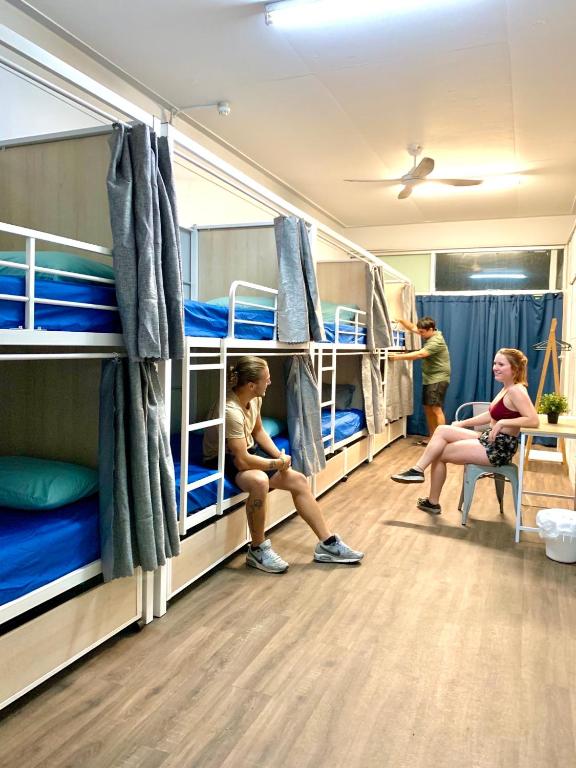 Palanda nebo palandy na pokoji v ubytování Mumma's Hostel Cairns