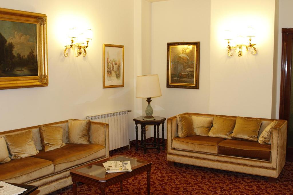 Posezení v ubytování Hotel Genio