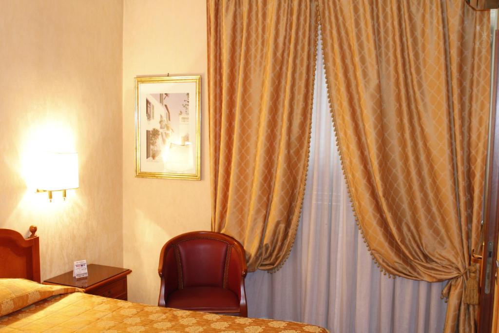 Hotel Pace Helvezia - Resim 24