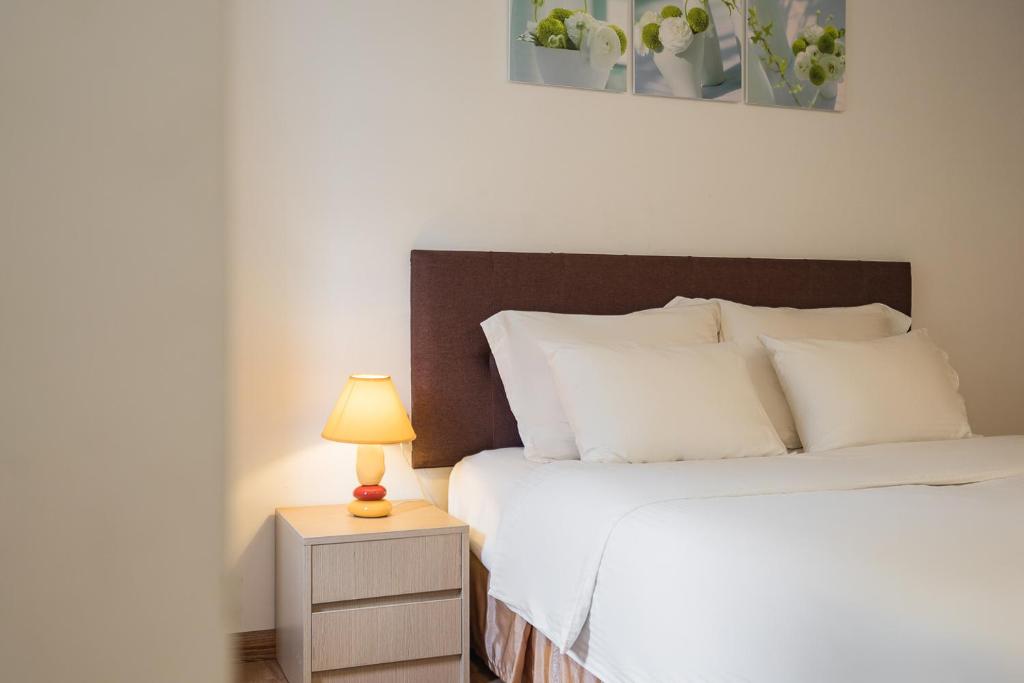 HNC Premier Hotel & Residences - 15