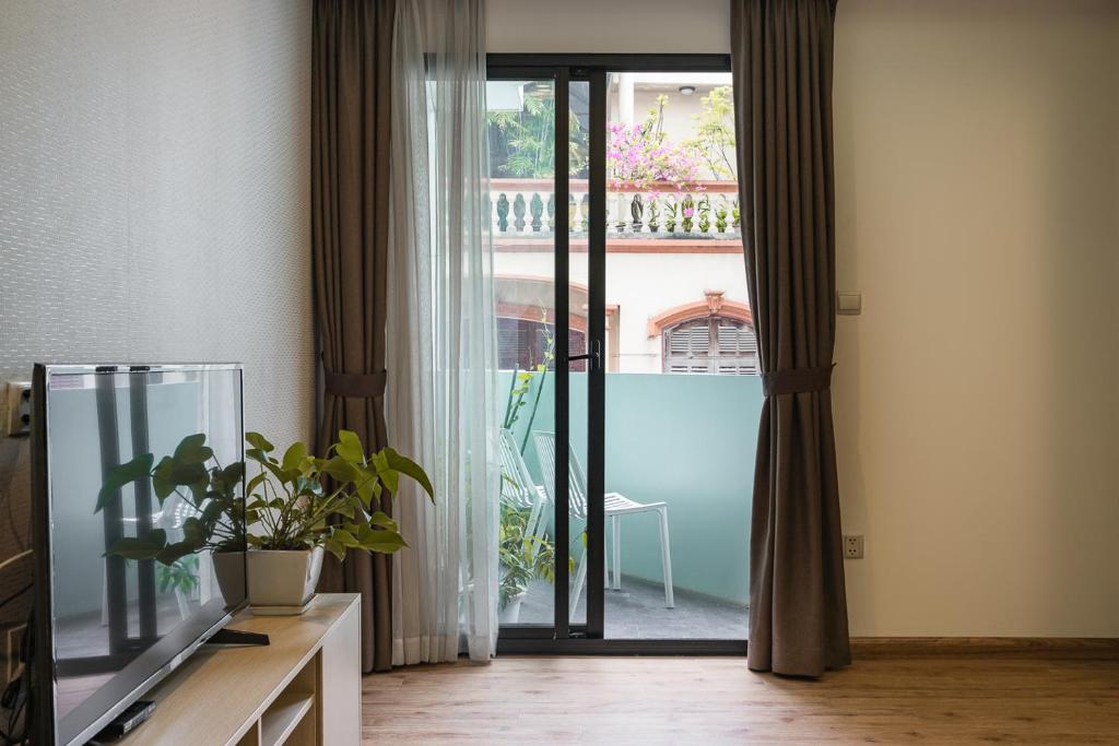 HNC Premier Hotel & Residences - 3