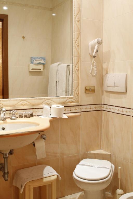 Hotel Pace Helvezia - Resim 15