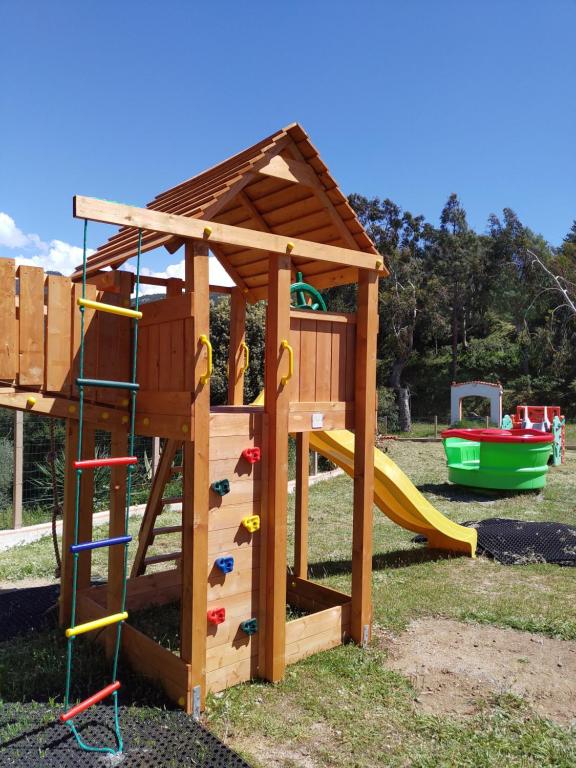 Herní místnost nebo prostor pro děti v ubytování Camping TIKITI
