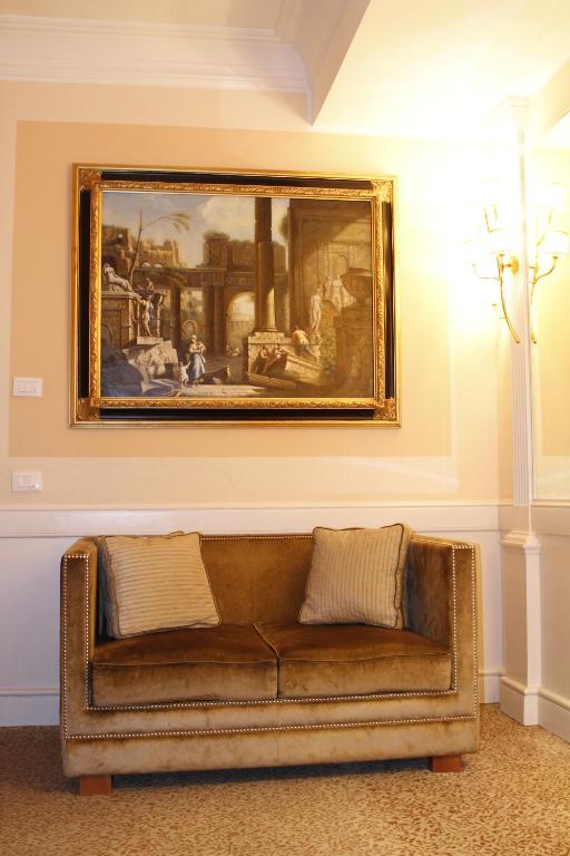 Boutique Hotel Trevi - Resim 18