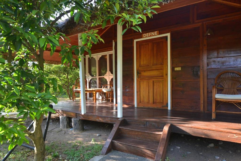 Zahrada ubytování Cirali Armira Bungalow