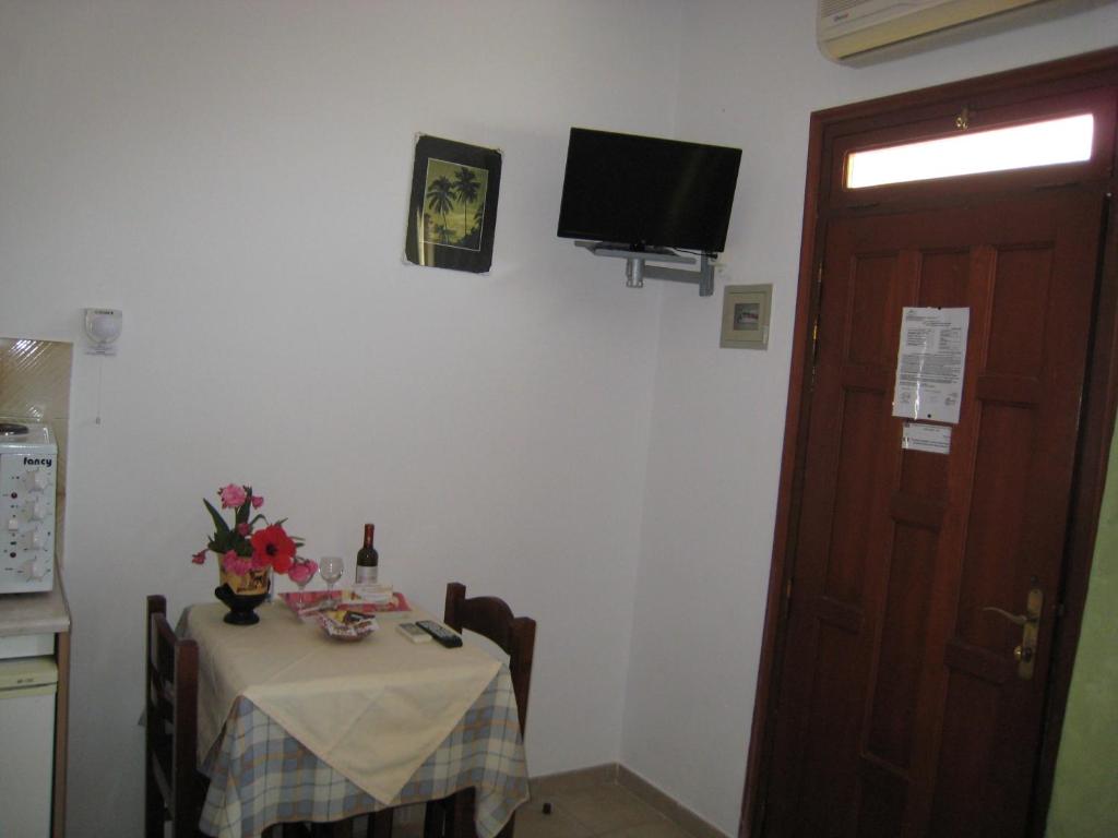 Eleftheria Lindian Studios II - 16