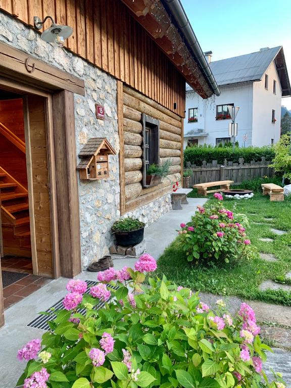 Giardino di Hostel Lukna
