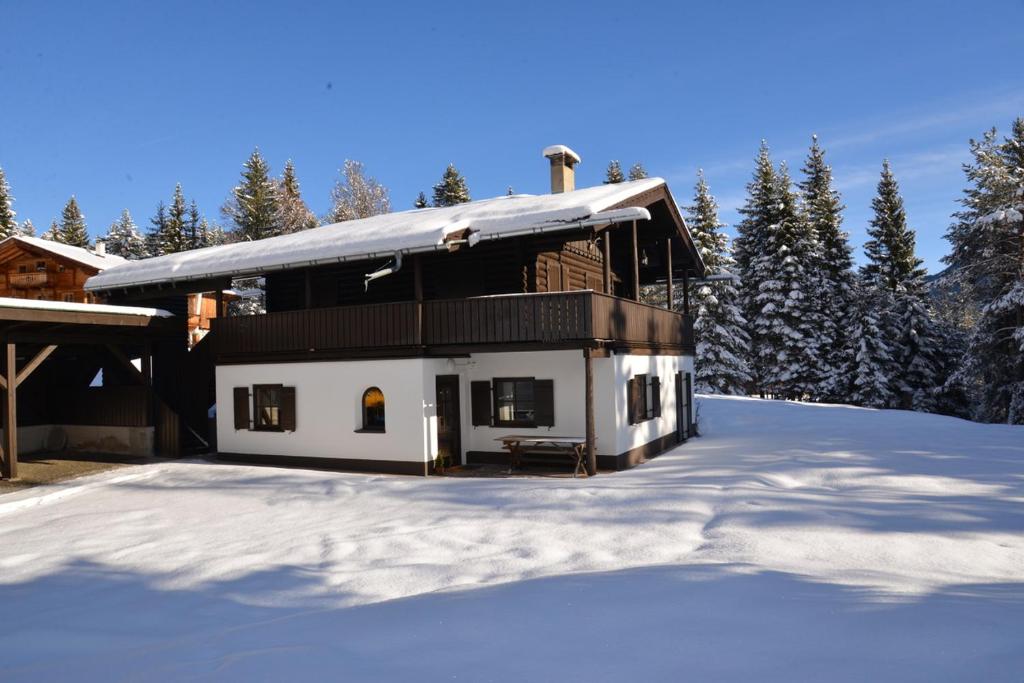 Chalet Franz during the winter