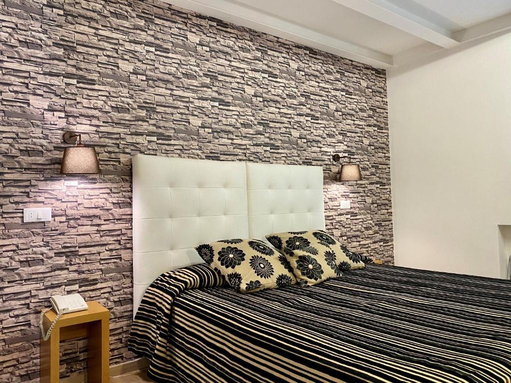 Hotel Il Guercino - Resim 19