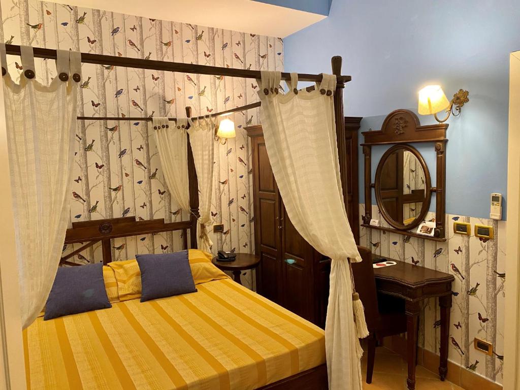 Hotel Il Guercino - Resim 14