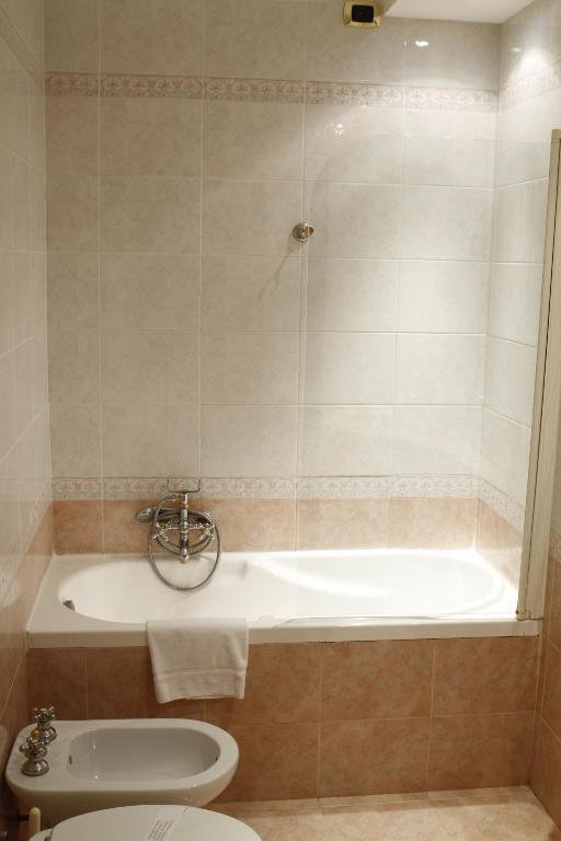 Koupelna v ubytování Hotel Torino