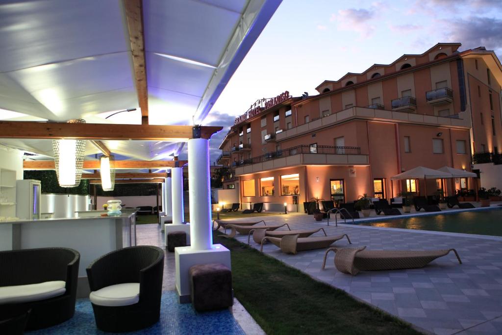 Posezení v ubytování Grand Hotel Paradiso