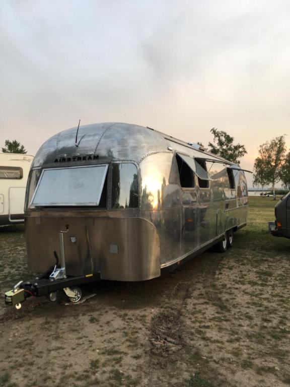 Airstream Hotel Greenpoint