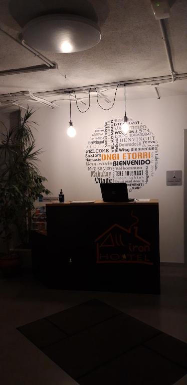 Certifikát, hodnocení, plakát nebo jiný dokument vystavený v ubytování All Iron Hostel