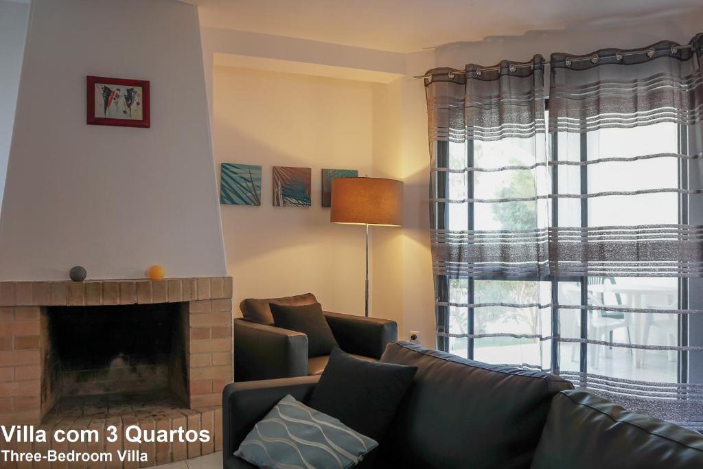 Akivillas Quarteira Relax - Three-Bedroom Villa