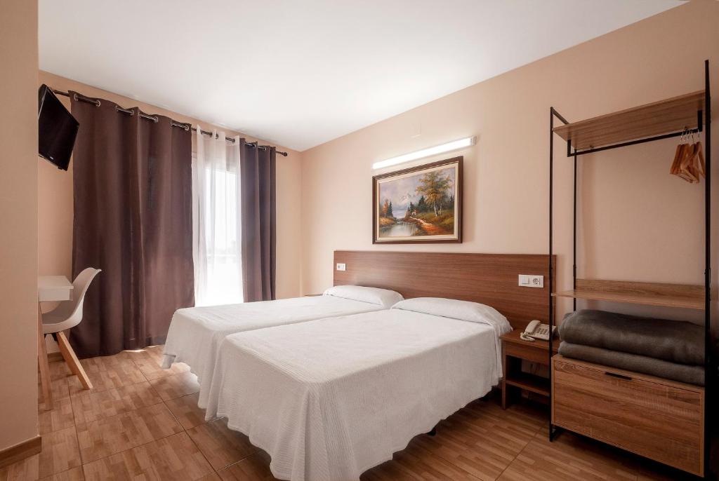 Hotel Silvia, Empuriabrava – Precios actualizados 2023