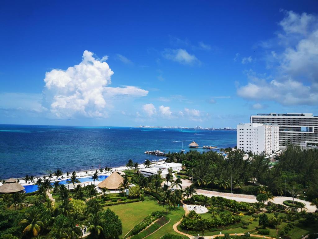 Gallery image of Pent House amazing View beachfront CANCUN in Cancún