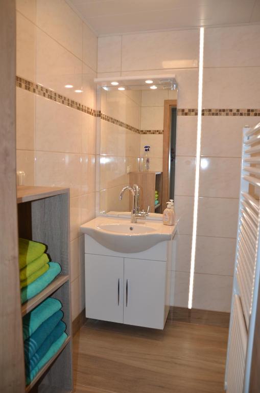 A bathroom at Ferienwohnung Vonwald